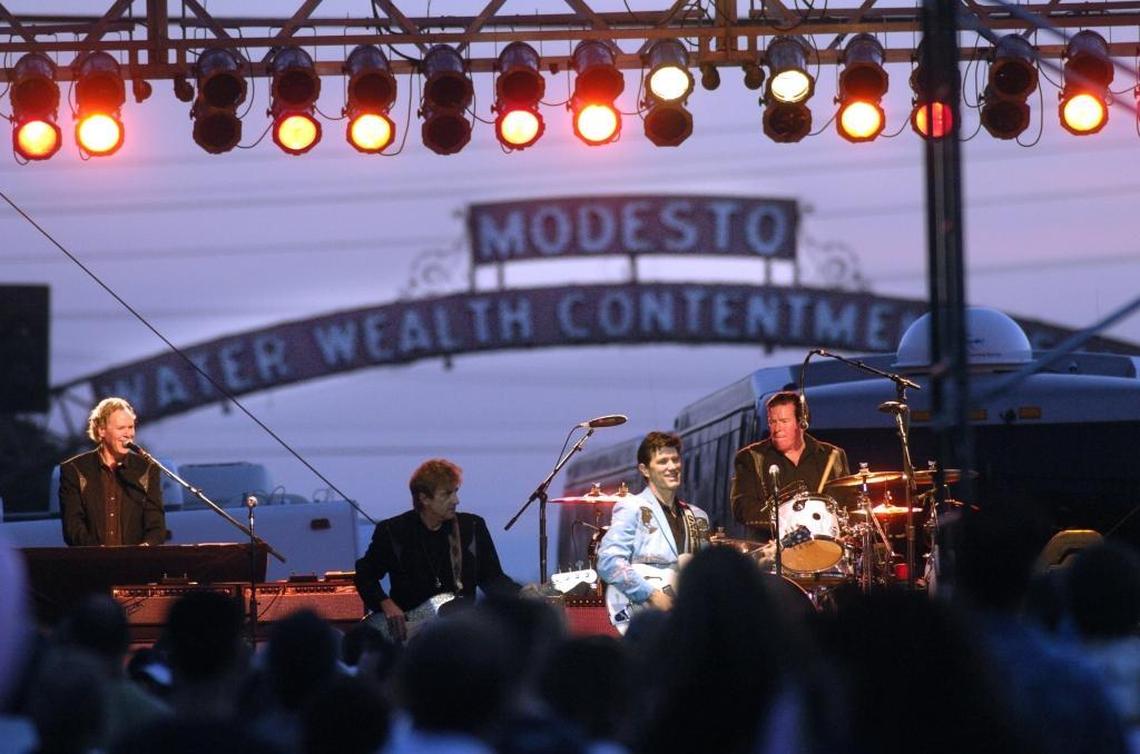 Chris Isaak, a Stockton native, performs in Modesto in 2004.