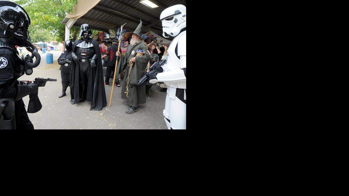 
“Star Wars” meets “Lord of the Rings” two years ago at the All Hallows Fantasy Faire in Sonora. The festival returns Saturday.
