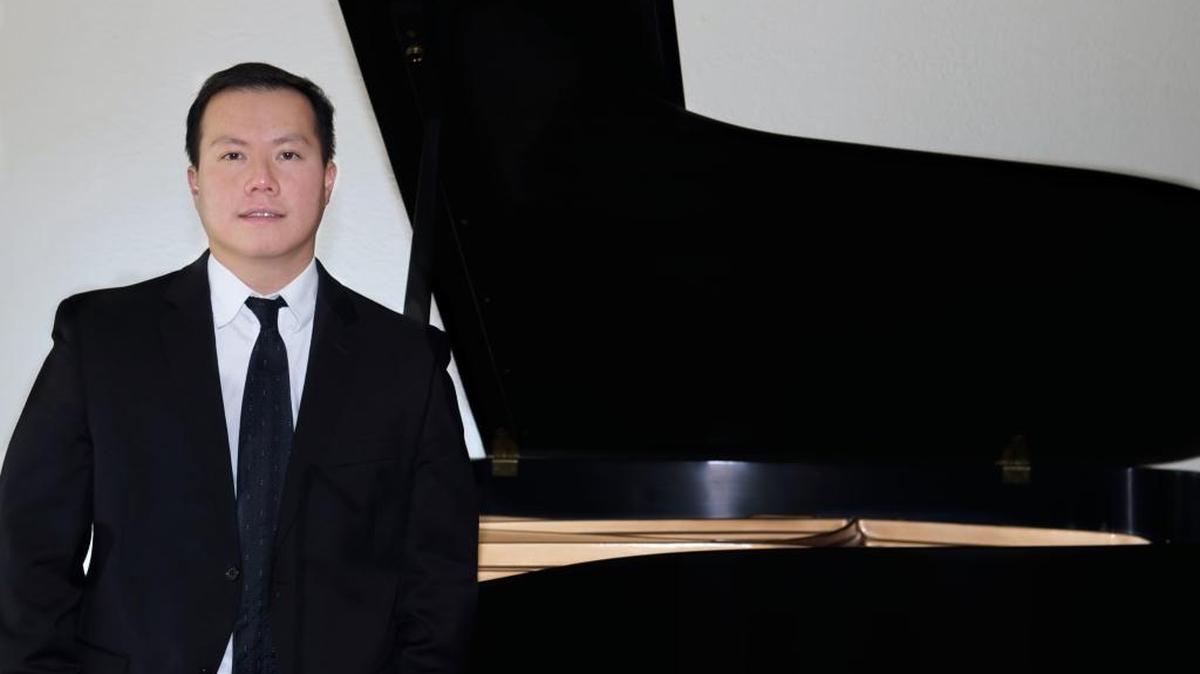 Pianist Jason Sia, who has performed at Carnegie Hall and is the pianist for the Sacramento Valley Concert Choir, will perform for the St. James Concert Series on Sunday in Sonora. The program includes winners of the Sierra Music Scholarships.