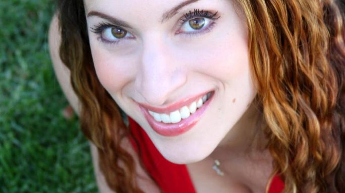 Christine Capsuto performs Friday for the Townsend Opera Recital Series.