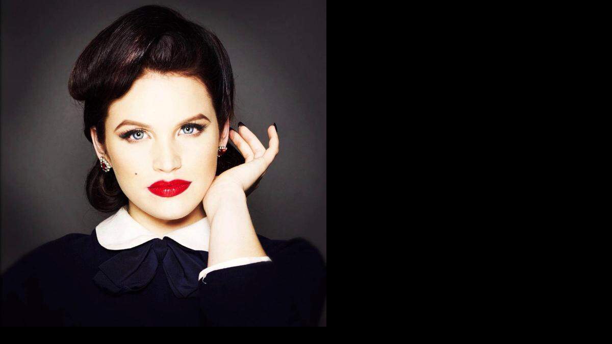 
 Modesto native and “The Glee Project” Season 1 runner-up Lindsay Pearce will sing “Let It Go” at the MJC concert Friday.
