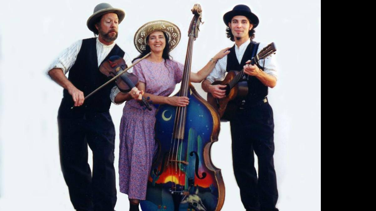 
Faux Renwah will perform at 8 tonight in Greens restaurant in Modesto.
