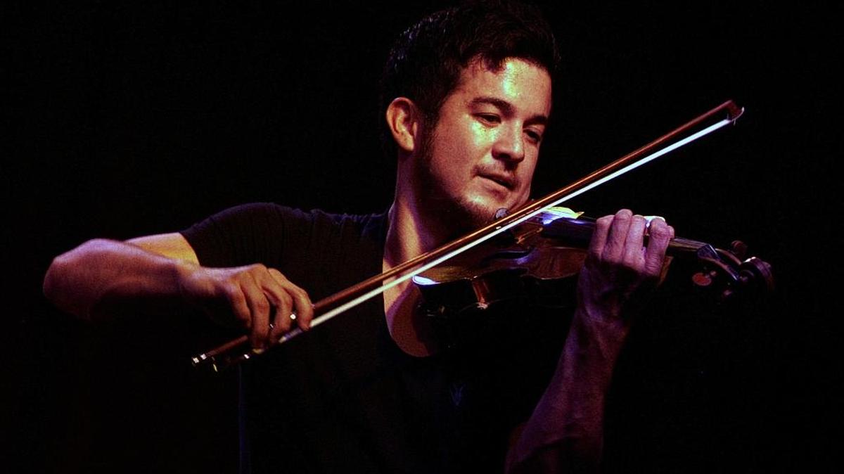 Nick Kendall will perform with the Modesto Symphony Orchestra Nov. 10-11, 2017.