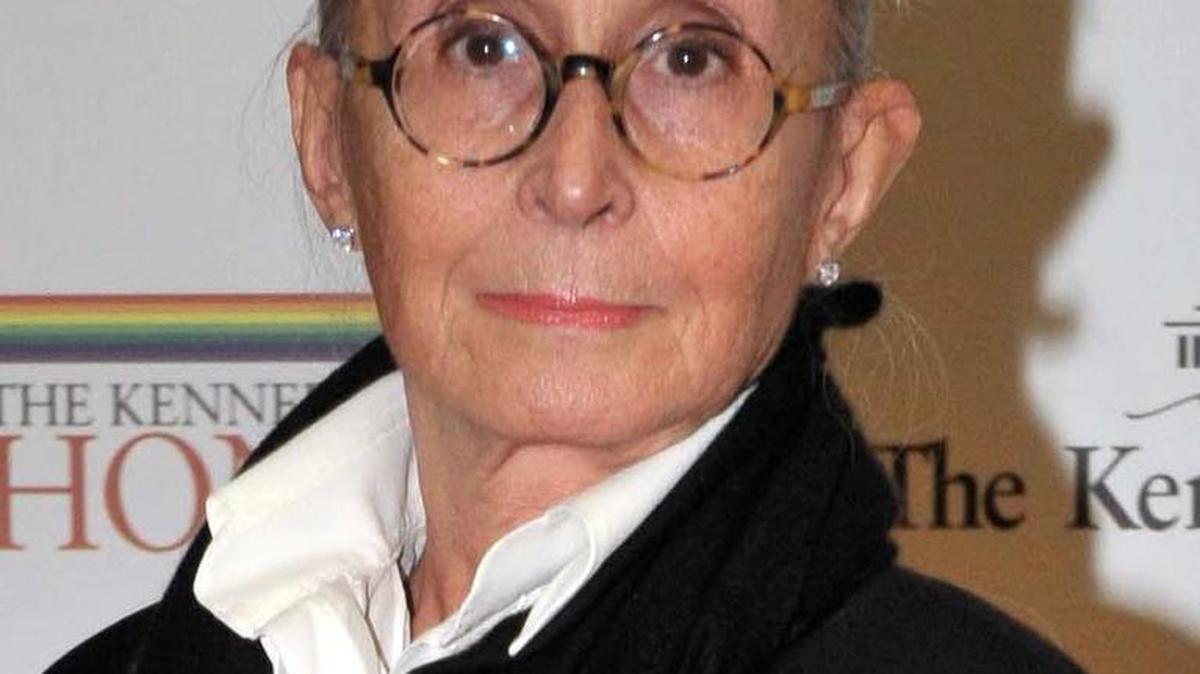 Twyla Tharp, Kennedy Center honoree, arrives for the State Department Dinner for the Kennedy Center Honors gala at the State Department in Washington.
