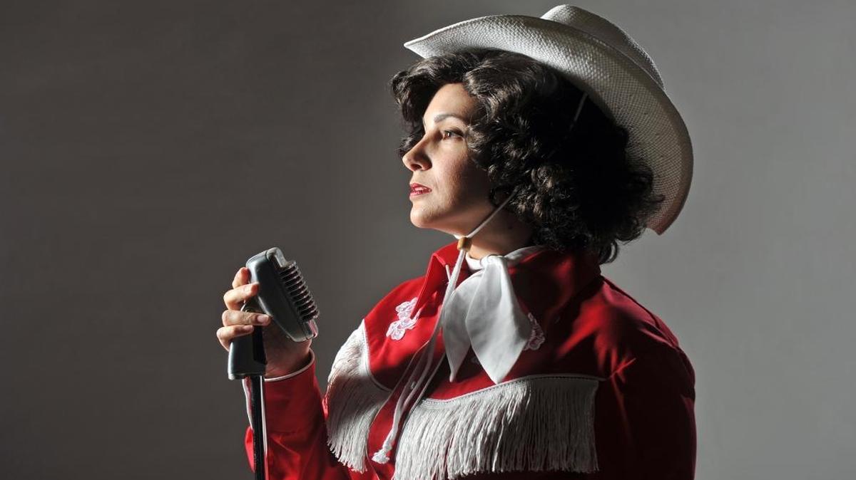 
“My goal is to embody her, to make her as true to herself,” McNett said. “I want to bring back what people remember about seeing her on TV and clips.”
