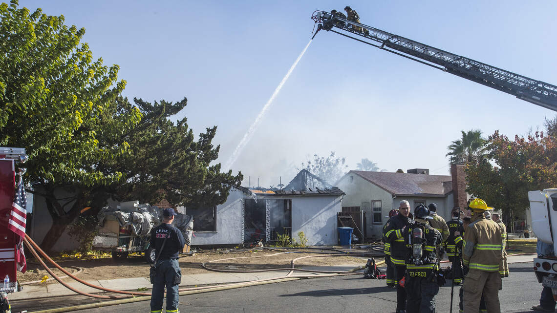 Woman rescued from burning home in Ceres CA | Modesto Bee