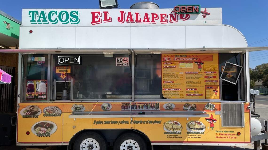 ¿Huitlacoche? ¿Tacos de chapulines? Platos mexicanos que debes probar cerca de Modesto