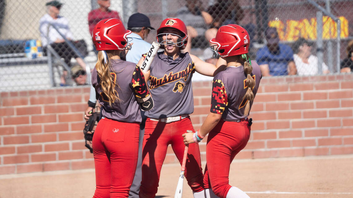 Oakdale offense erupts for 11 runs on 16 hits in run-rule D-IV playoff win