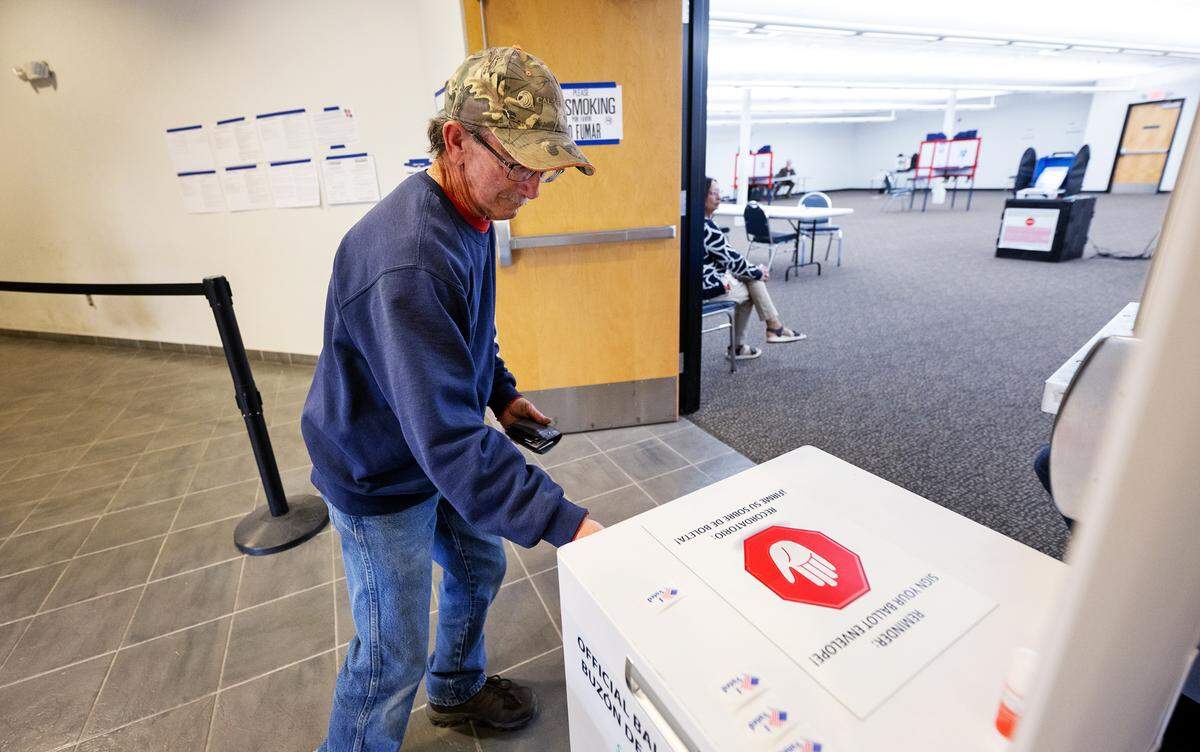 Salida resident Sam Threet drops off his ballot at the Stanislaus County voting center at the Salida library in Salida, Calif., Tuesday, March. 5, 2024.
