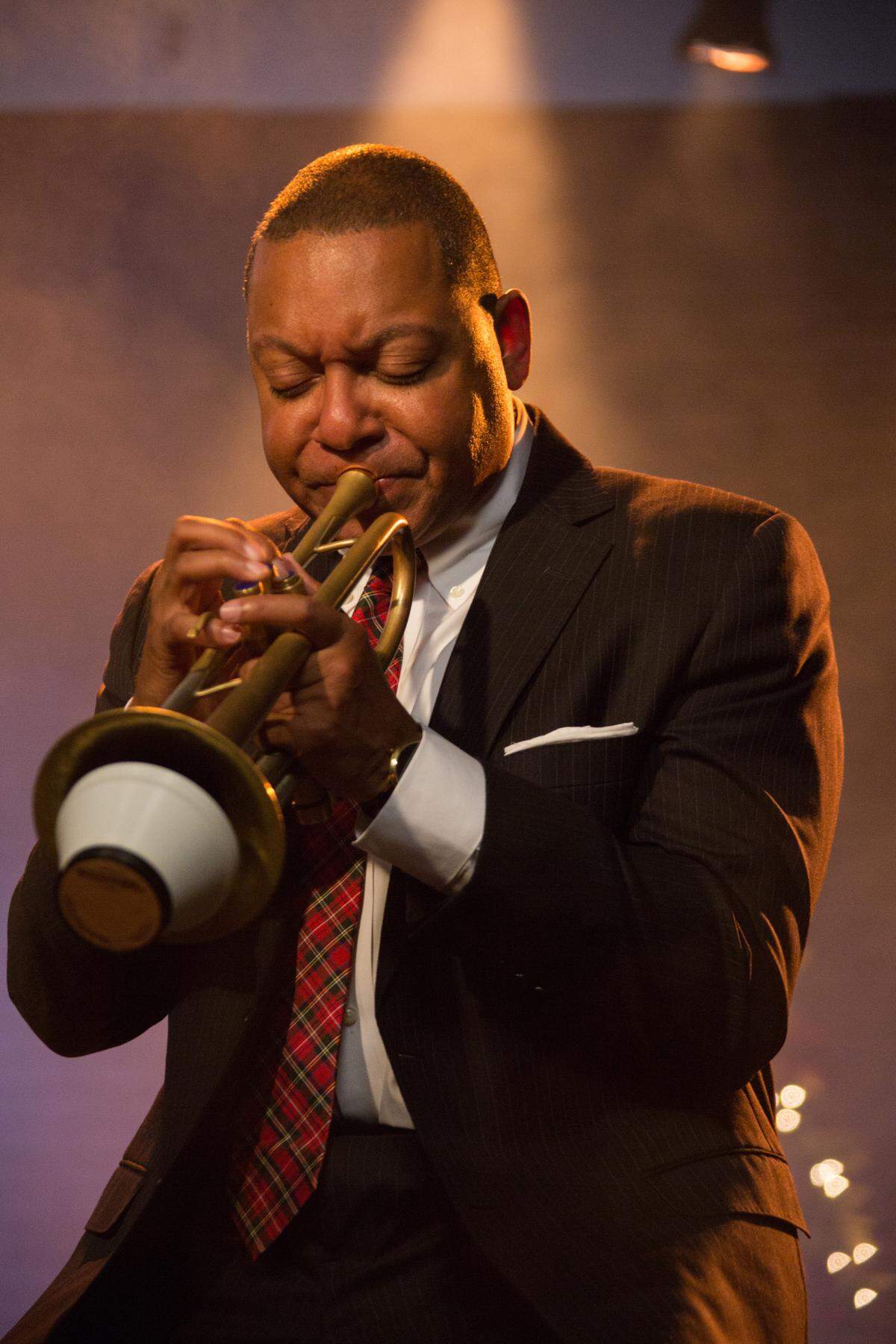 Wynton Marsalis, leading The Jazz at Lincoln Center Orchestra, is the official 2023-24 season opener at the Gallo Center on Sept. 30.