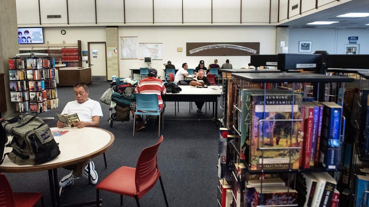 The Modesto library hours are being extended Tuesday to serve as a cooling center for Modesto residents. Photographed in Modesto, Calif., on Tuesday, September 6, 2022.