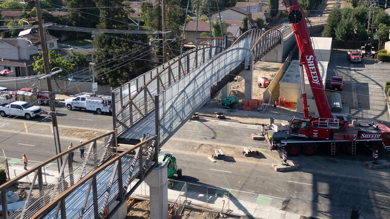 How a busy Modesto thoroughfare got a Virginia Corridor Trail bridge in one day