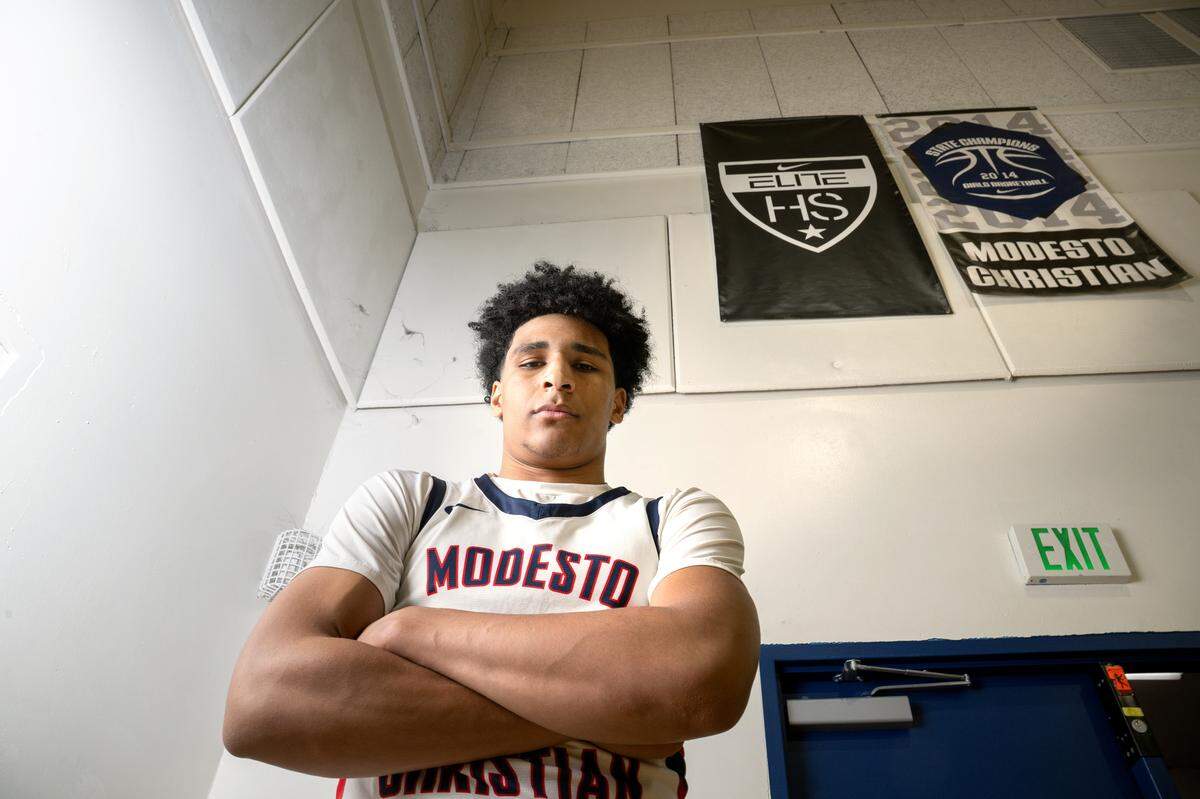 Modesto Christian guard Gavin Sykes is The Modesto Bee’s boys basketball Player of the Year.