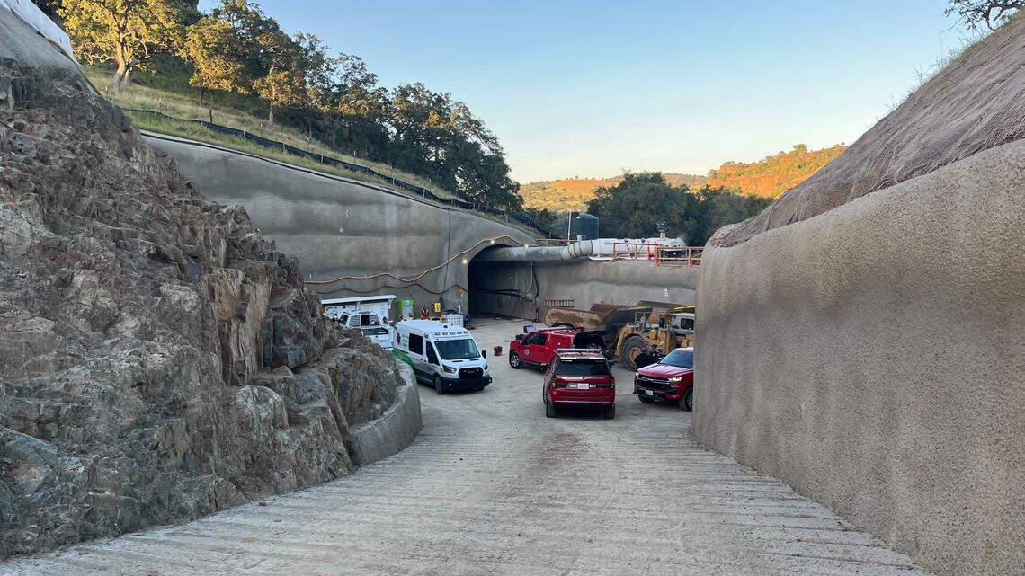 1 worker dead, 1 hurt in collapse of irrigation tunnel in north Stanislaus area