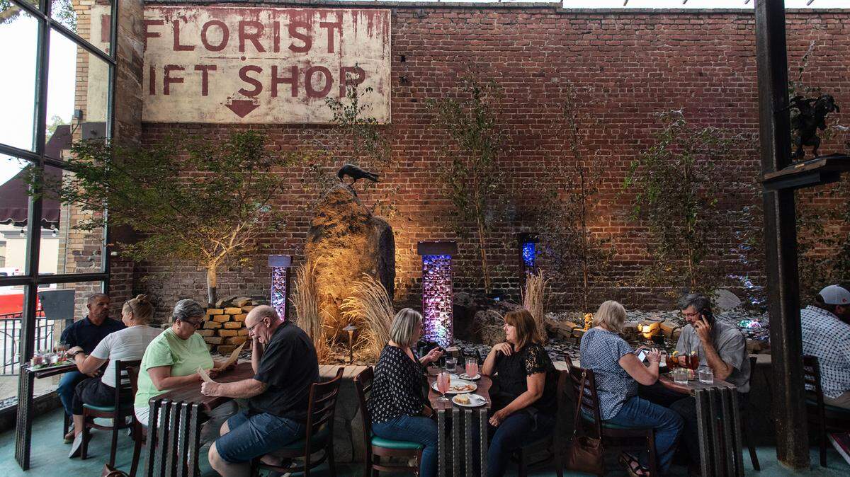 Redwood Cafe in Oakdale, Calif., on Friday, Aug. 6, 2021.