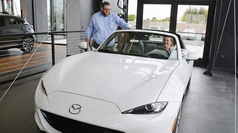 Ending sales of new gas-powered cars is part of Kamala Harris’ climate change plan