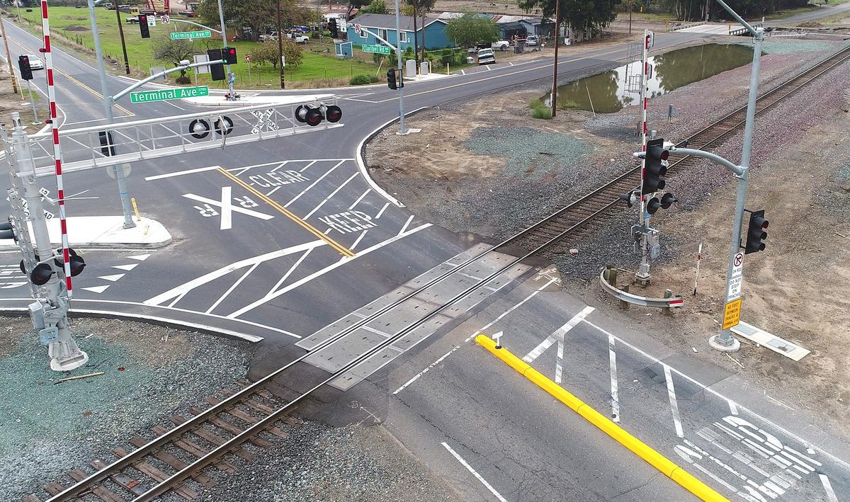 Claribel road at Terminal avenue in Modesto,Calif. is pictured on Tuesday December 4, 2018 with The Modesto Bee’s drone.