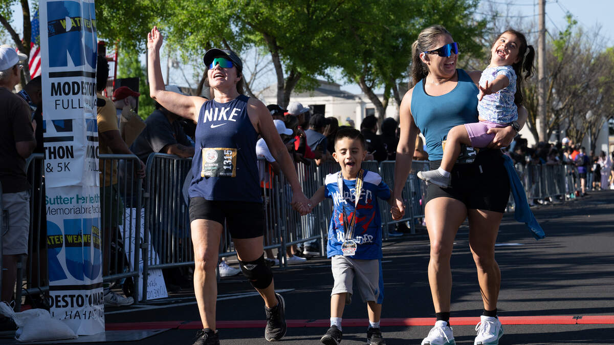 Gallery: Modesto Marathon | Modesto Bee