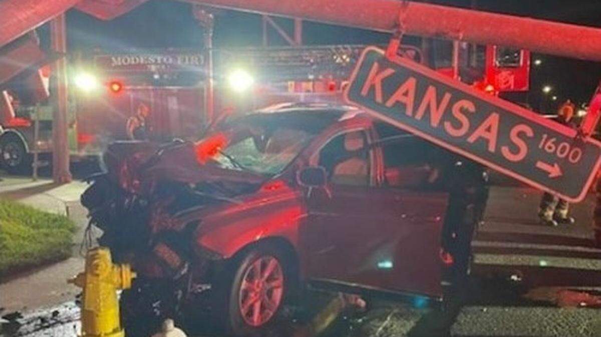 A crash early Sunday, Aug. 21, 2022, in Modesto caused moderate injuries to a driver.