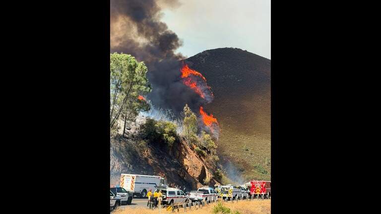 Labor Day drivers to Yosemite can use these routes as wildfire slows Highway 140