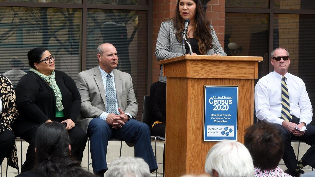 U.S Census Partnership specialist Guadalupe Ferreyra speaks about the 2020 Census on Monday afternoon April 1, 2019 on the 10th Street Plaza in downtown Modesto, Calif.