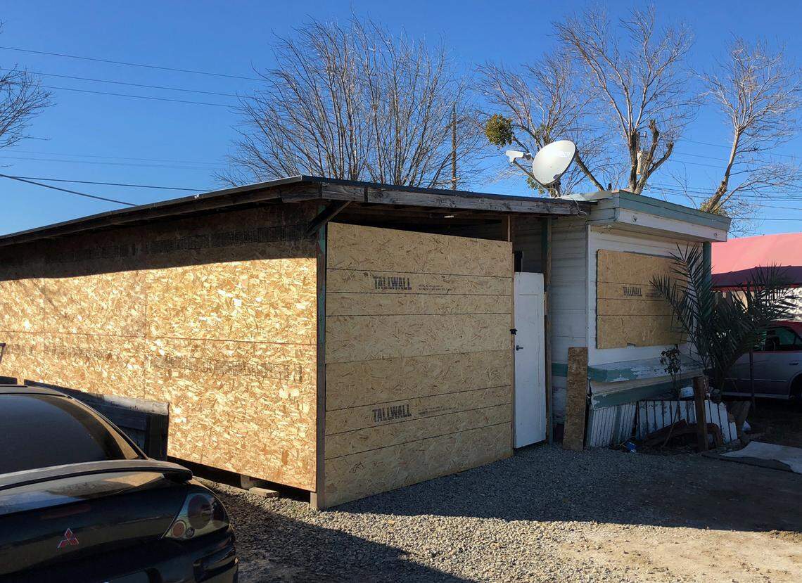 The Stanislaus County Sheriff’s Department and neighbors identified this mobile home as the residence of Gustavo Perez Arriaga, who is suspected of killing Newman police Cpl. Ronil Singh on Wednesday December 26, 2018. The mobile home is in a River road park near Newman, Calif. and is pictured on Monday December 31, 2018.