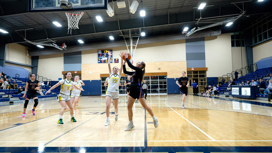 Midseason girls basketball top 10: Central Catholic’s perfect season has it No. 1