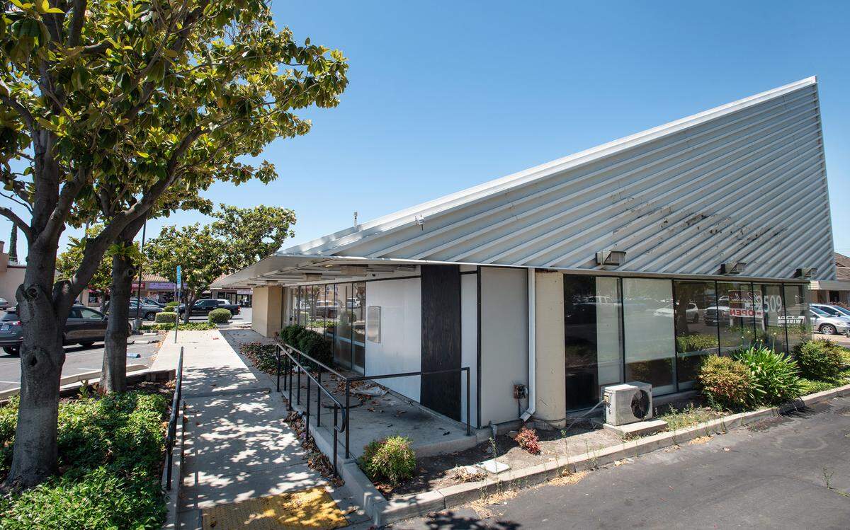 Future site of Nation’s Giant Hamburgers on McHenry Avenue in Modesto, Calif., on Thursday, June 3, 2021.