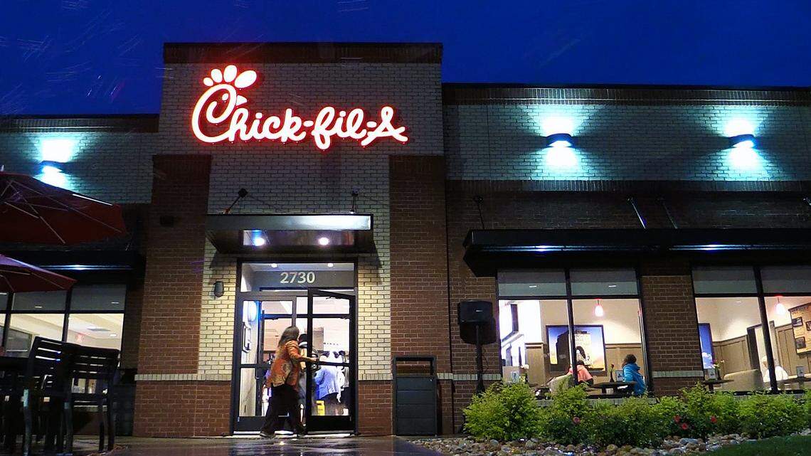 A new Chick-fil-A fast food restaurant is coming to Manteca at the corner of East Yosemite Northwoods Avenue.