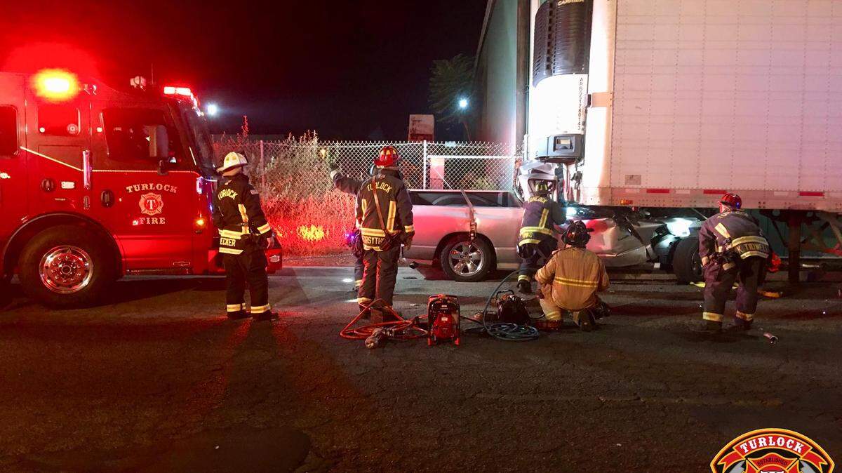 One person died late Saturday (10-28-2017) when a pickup crashed into a parked big rig trailer along Fifth Street near D Street in an industrial area just south of downtown Turlock, California.