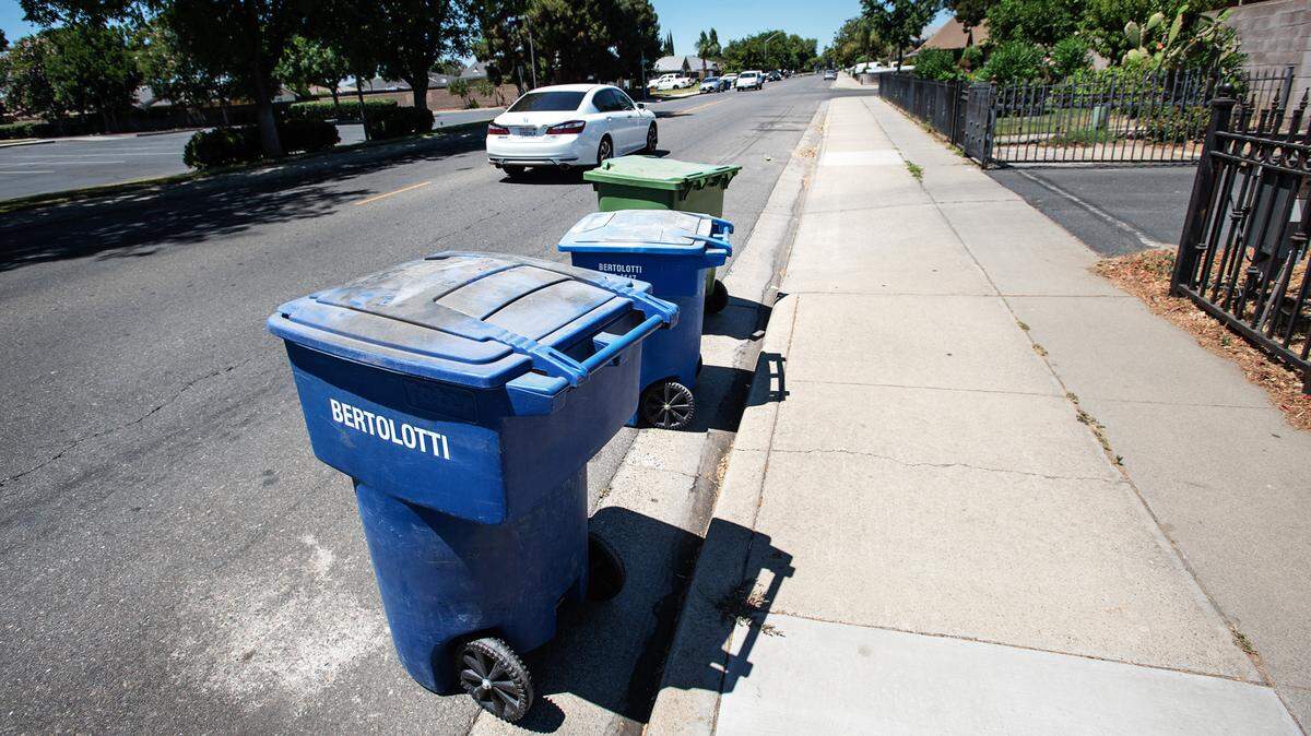 Can my neighbor dump garbage in my can? Modesto’s rules on broken, stolen or misused bins