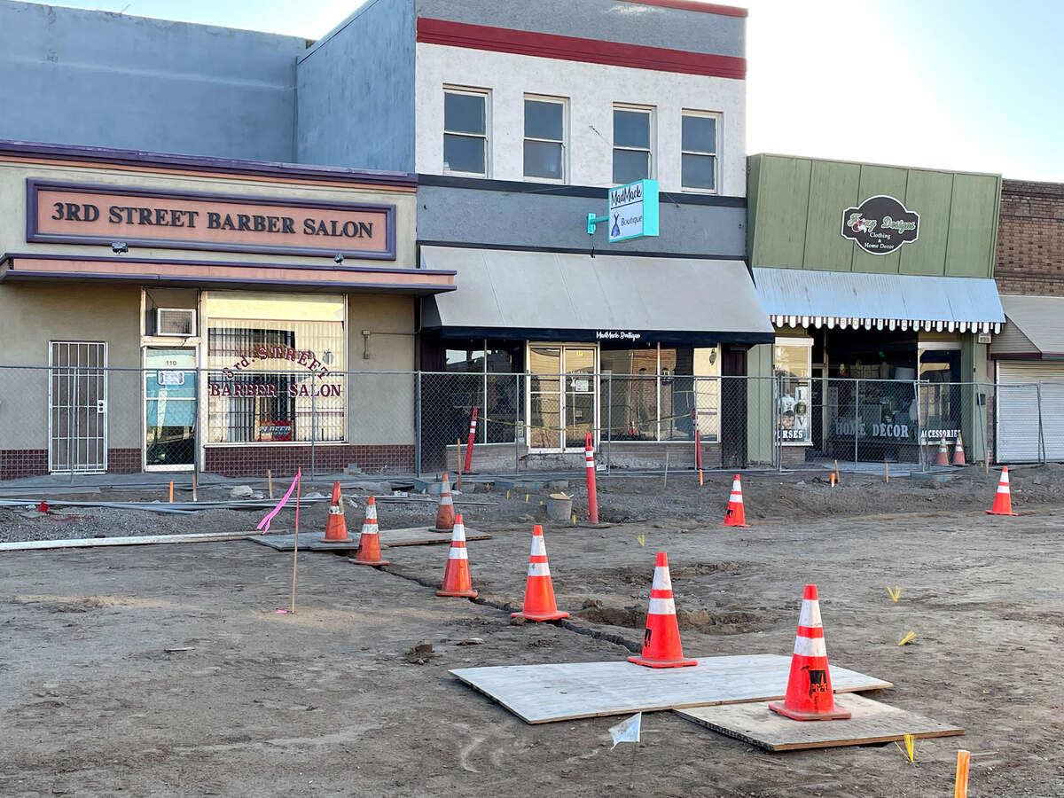 Merchants affected by the Third Avenue streetscape project can apply for financial aid approved by the Oakdale City Council on Aug. 29, 2022.