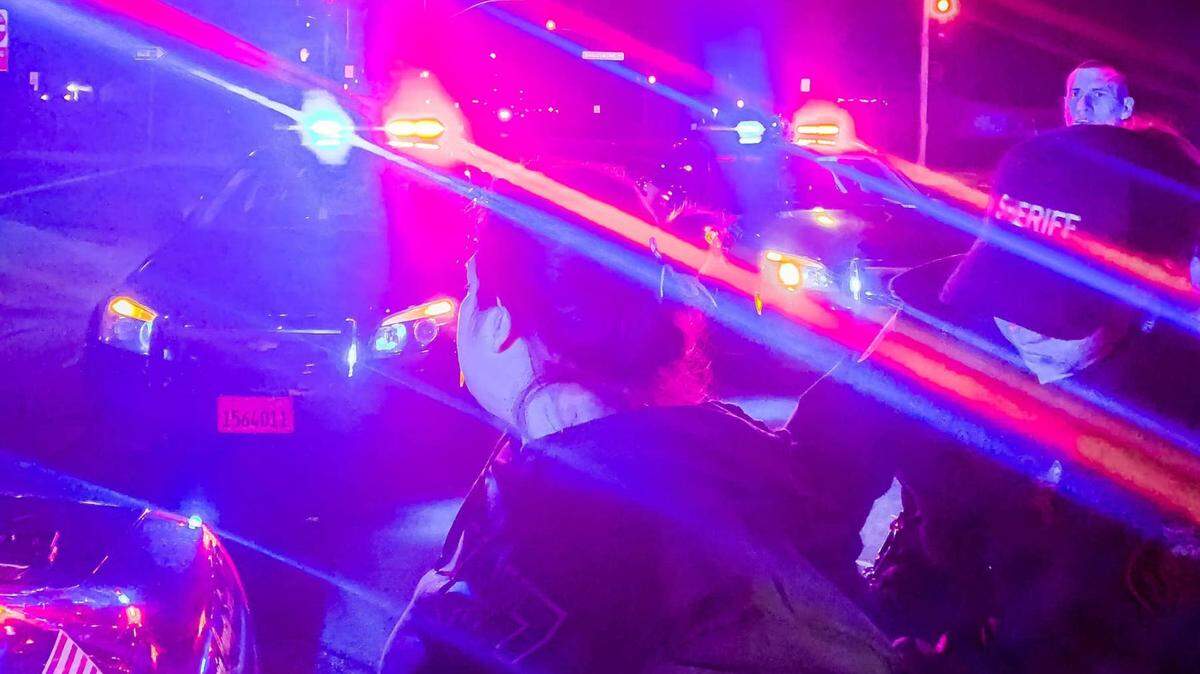 An escapee from the San Joaquin County Jail was arrested in Modesto early Friday morning.