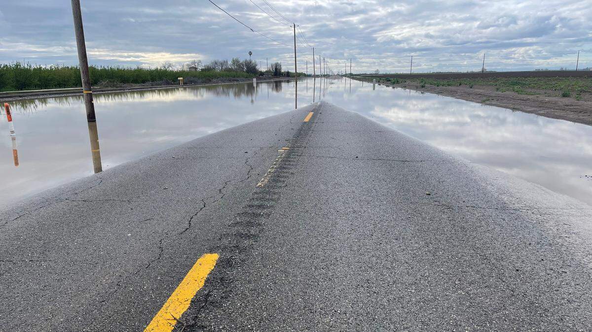 Highway 33 was closed because of flooding Thursday morning south of Patterson, from Pomelo Avenue to Marshall Road.