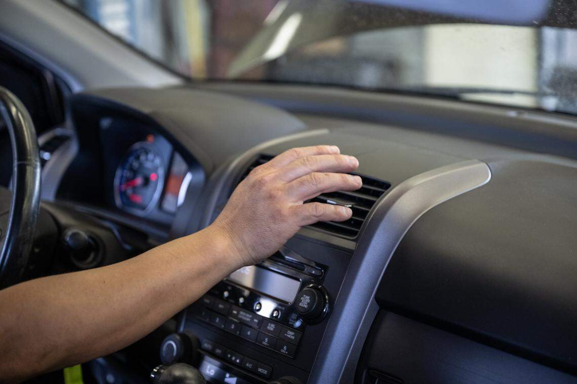 Leaking air conditioning systems can cause poor air quality, according to the Cool Air Program.