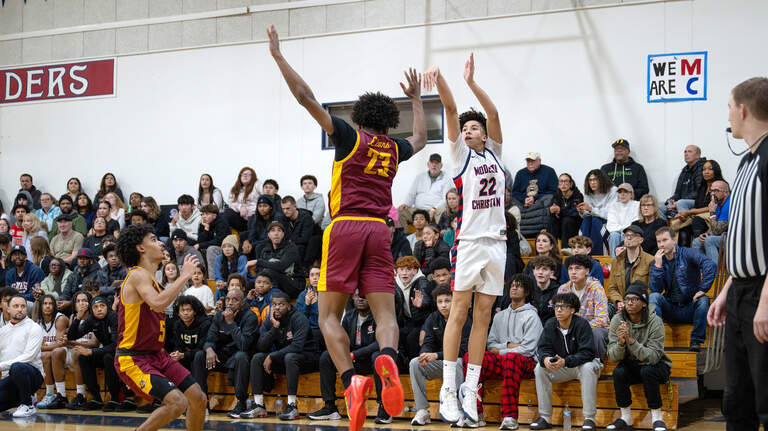 Gallery: Holiday high school basketball