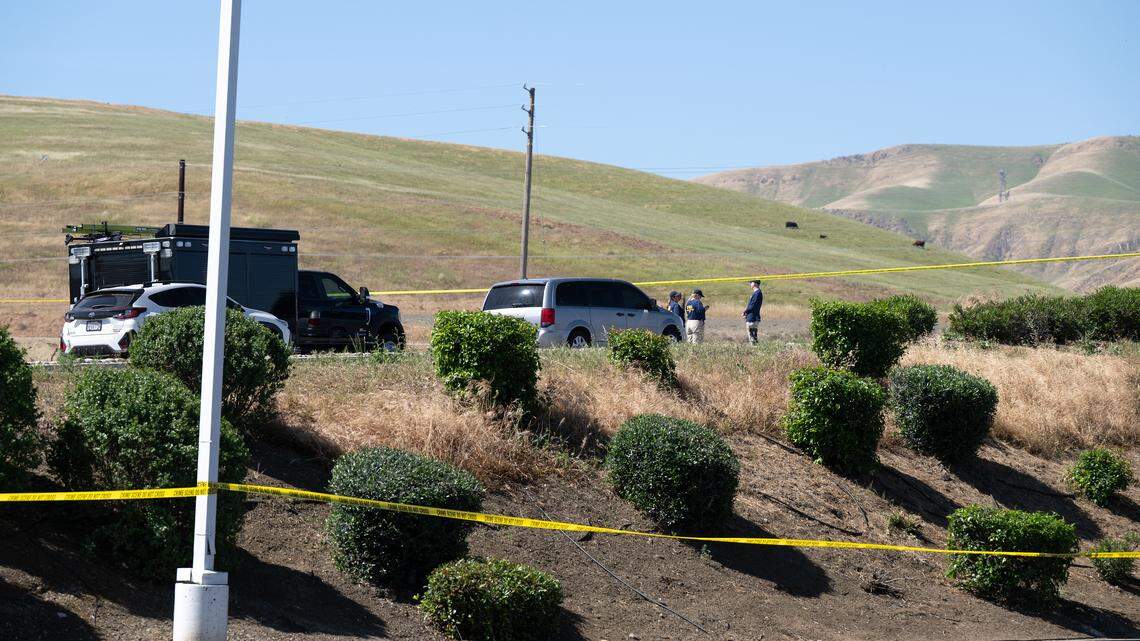 Live updates: Newsom issues response to ICE shooting in Patterson