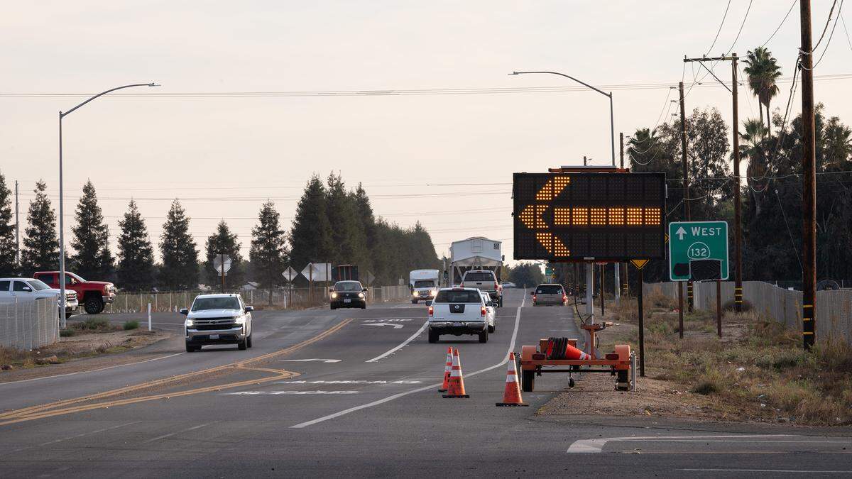 Sign signals that the new stretch of Highway 132 is open from Dakota Avenue to Needham Street overpass in Modesto, Calif., Friday, Nov.11, 2022.