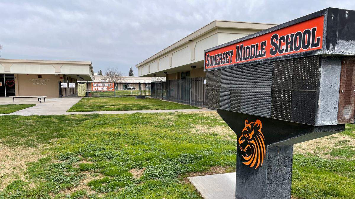 The sign is dark Wednesday, March 3, 2021, at Somerset Middle School, which might see sixth-graders return to in-person instruction starting March 15, and seventh- and eighth-graders on March 29. The Sylvan Union school board approved a 6-8 reopening plan Tuesday night that is contingent upon the COVID-19 case rate in Stanislaus County.