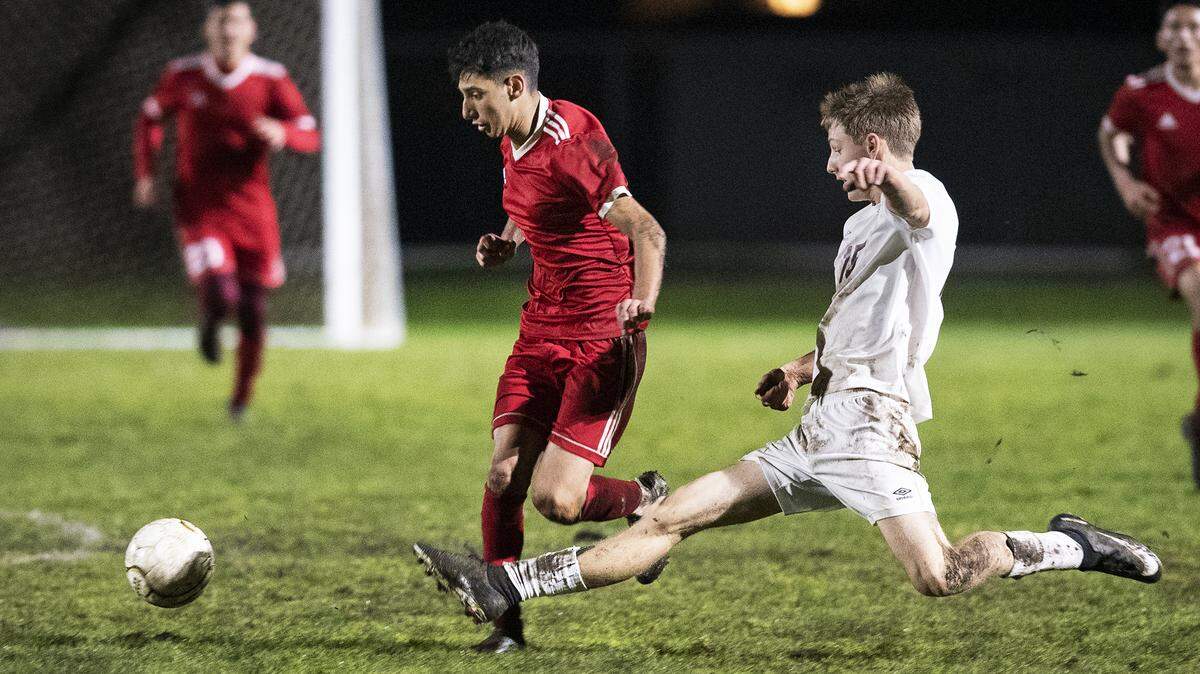 Ceres’ Antonio Medina and Golden Valley’s Noah Hoekstra battle for the ball during the CIF Sac-Joaquin Section Division III quarterfinal game with Golden Valley in Ceres, Calif., Thursday, Feb. 14, 2019.