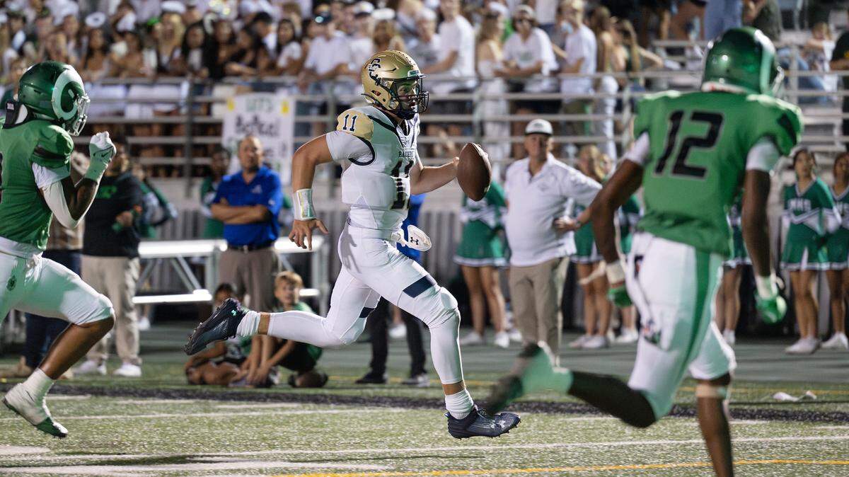 Central Catholic’s Tyler Wentworth runs in for a touchdown in the first half of the game with St. Mary’s in Stockton, Calif., Friday, August 25, 2023. St. Mary’s won the game 42-33.