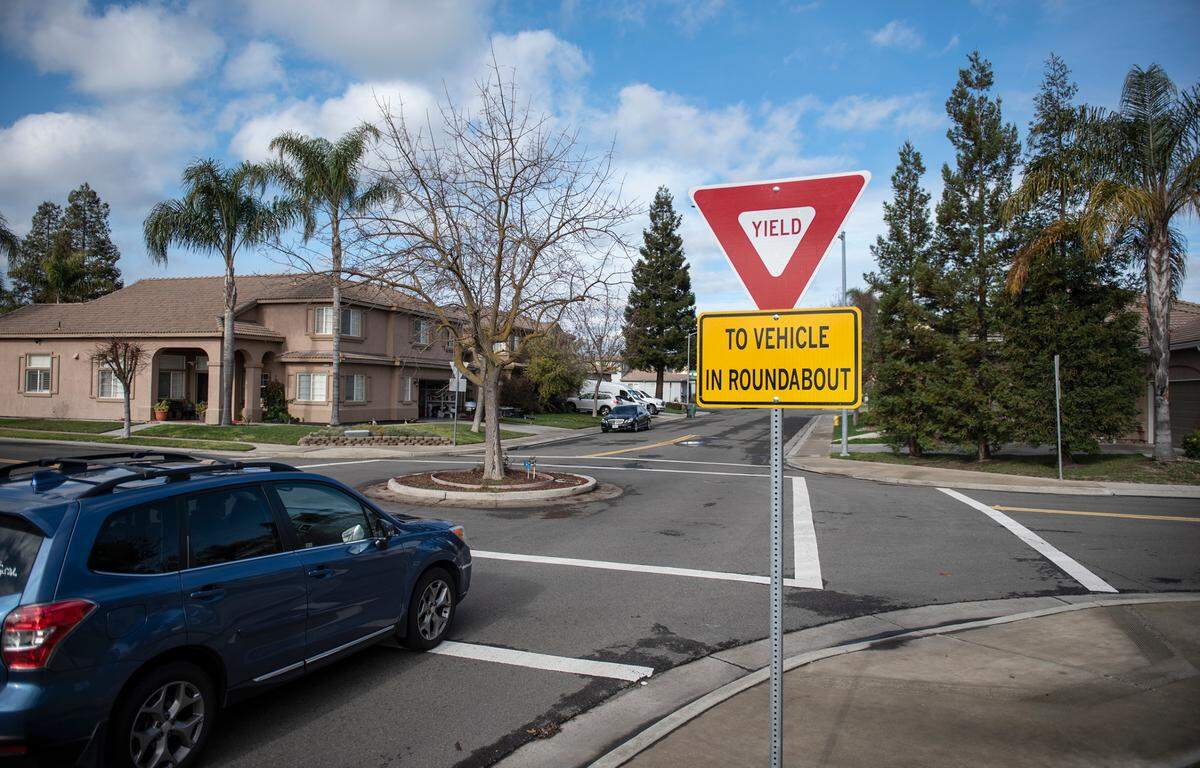 Traffic circle at Paramont Way and Flushing Meadows Drive in Modesto, Calif., on Tuesday, Dec. 28, 2021.