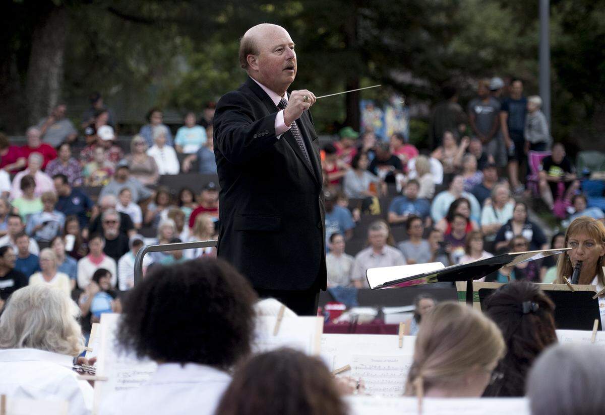Conductor George Gardner leads the 2016 opening night concert of MoBand.