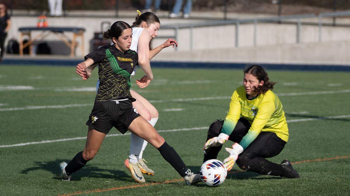 Hilmar’s Raylynn Mendoza shoots a contested shot during the Sac-Joaquin Section Division 5 championship against Liberty Ranch on Saturday, Feb. 22, 2025 at Cosumnes River College.