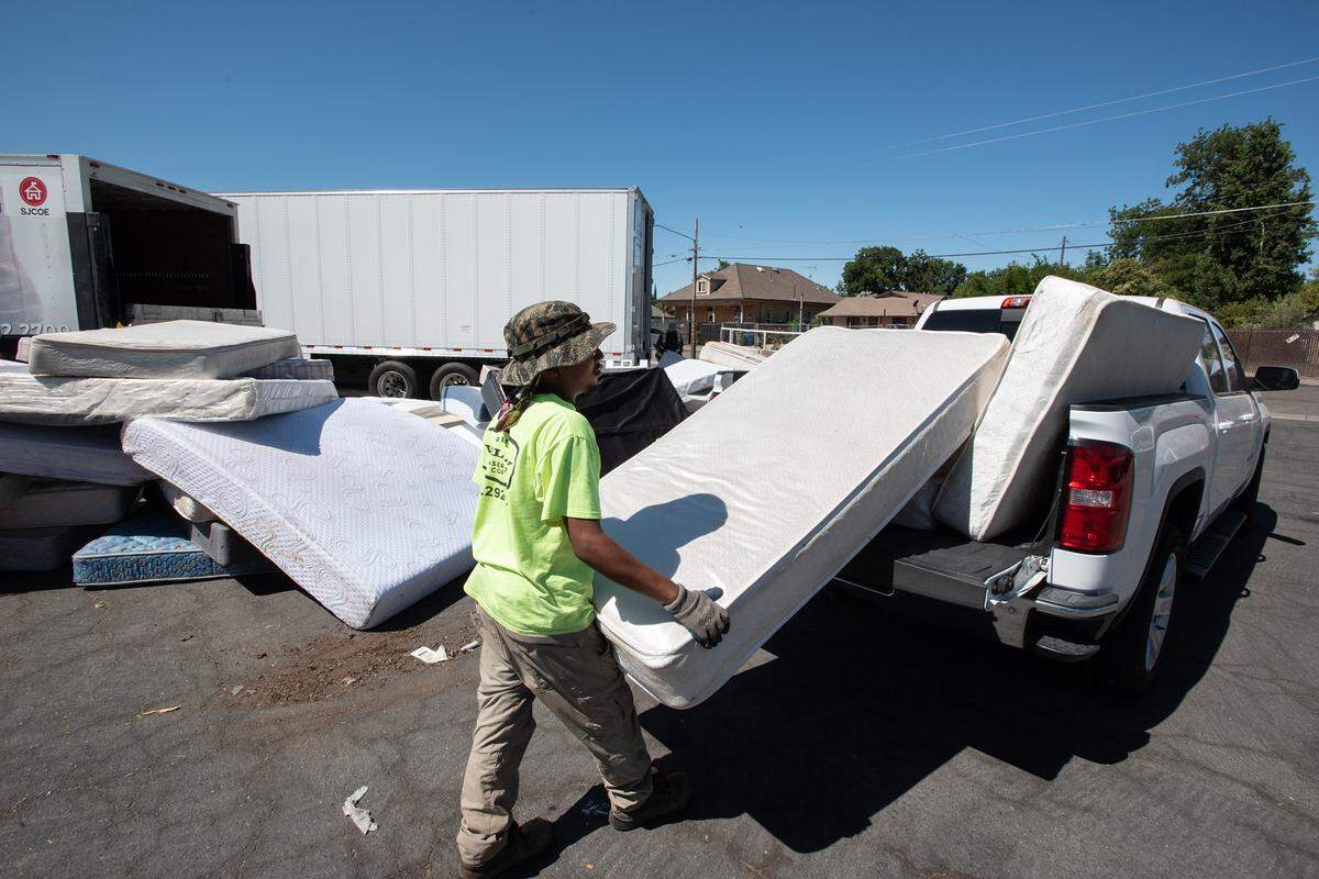 The city of Merced makes it easy for single-family households to get rid of large items at its bulky item drop-off site.