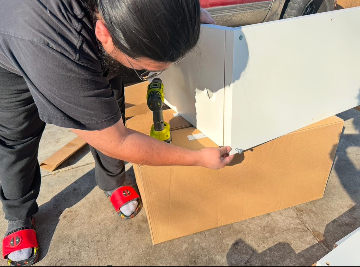 Volunteers from the Modesto Police Department and Kaiser Permanente team up to renovate six children’s bedrooms for the Healthy Room Project for Martin Luther King Jr. Day on Monday, Jan. 20. Over 80 volunteers assisted throughout Modesto, Manteca and Ceres.
