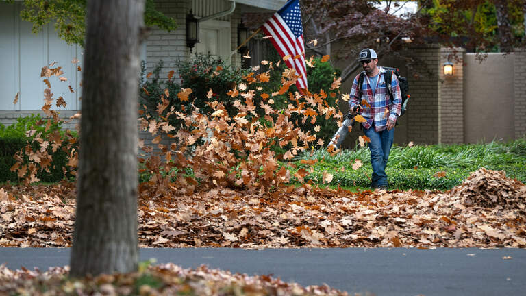 It’s the first day of fall in California. See how quickly we’ll lose daylight