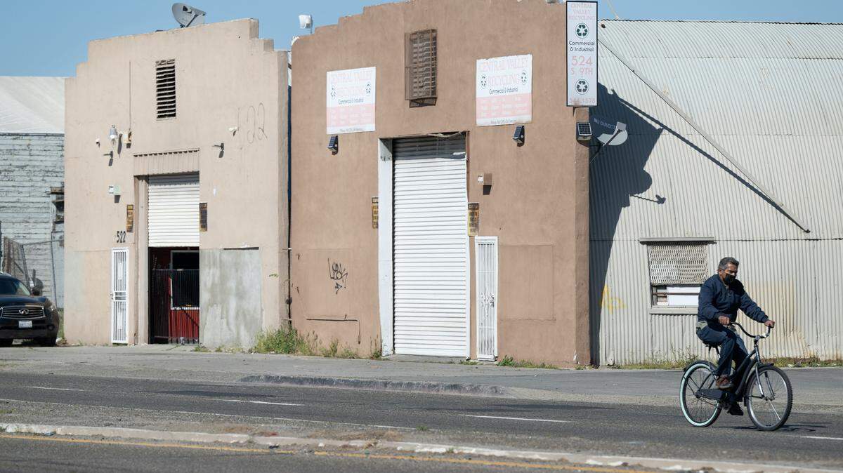 South Ninth Street en Modesto, California, el sábado 16 de marzo de 2024.