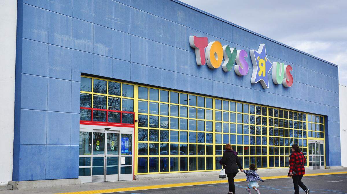 The Toys R Us on Sisk Road in Modesto, Calif. is pictured March 15, 2018. The company plans to close or sell all of its 800, including its Babies R Us locations. Modesto has a separate Babies R Us and Toys R Us about a mile apart along Sisk Road.