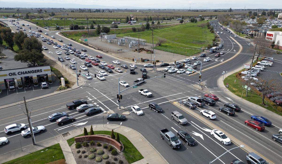 Standiford Avenue and Sisk Road intersection in Modesto, Calif., Saturday, March 9, 2024. 